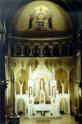 Ołtarz w Roxbury - Bazylika Matki Bożej Nieustającej Pomocy